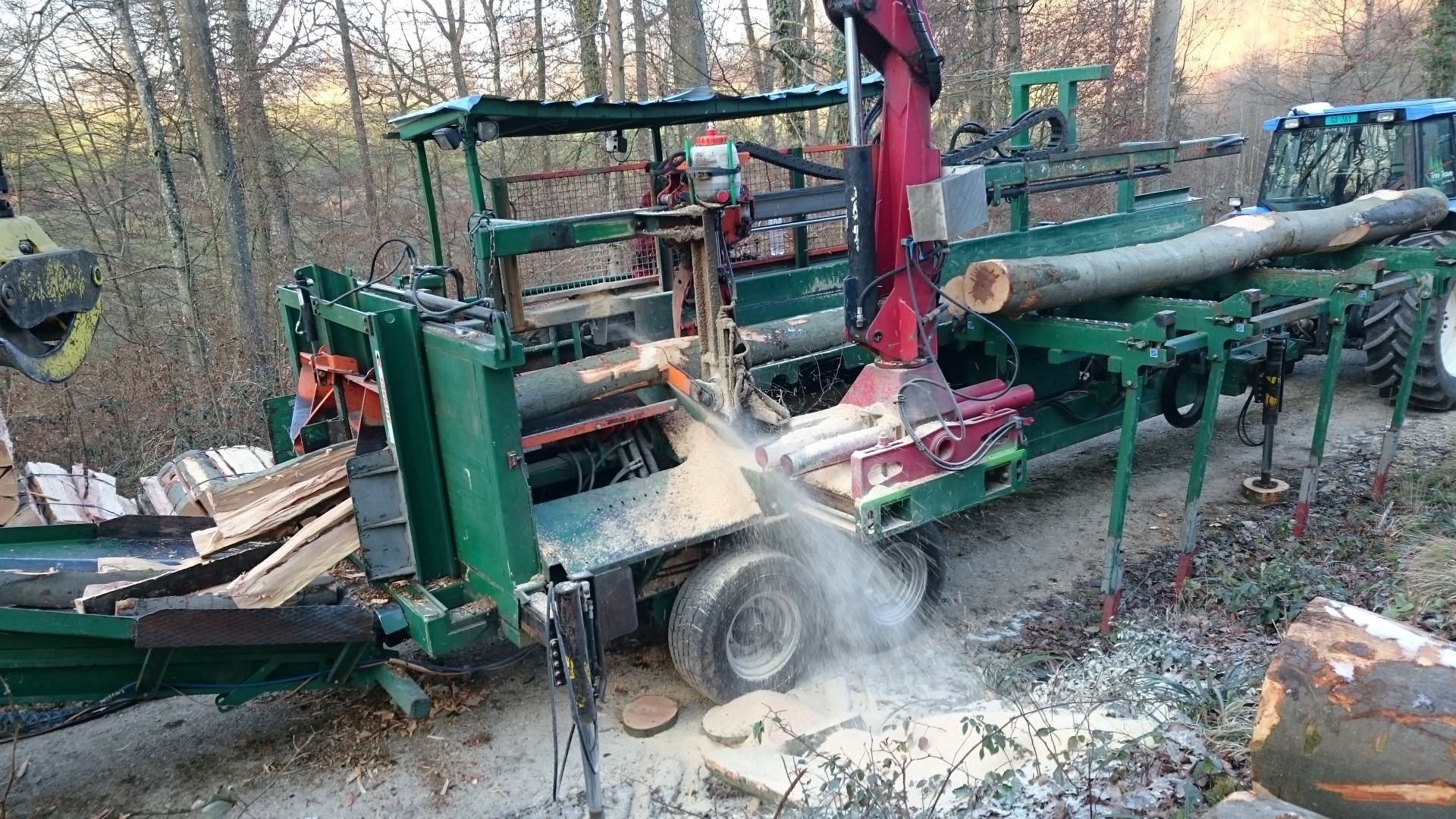 Spaltmaschine Posch an New Holland 